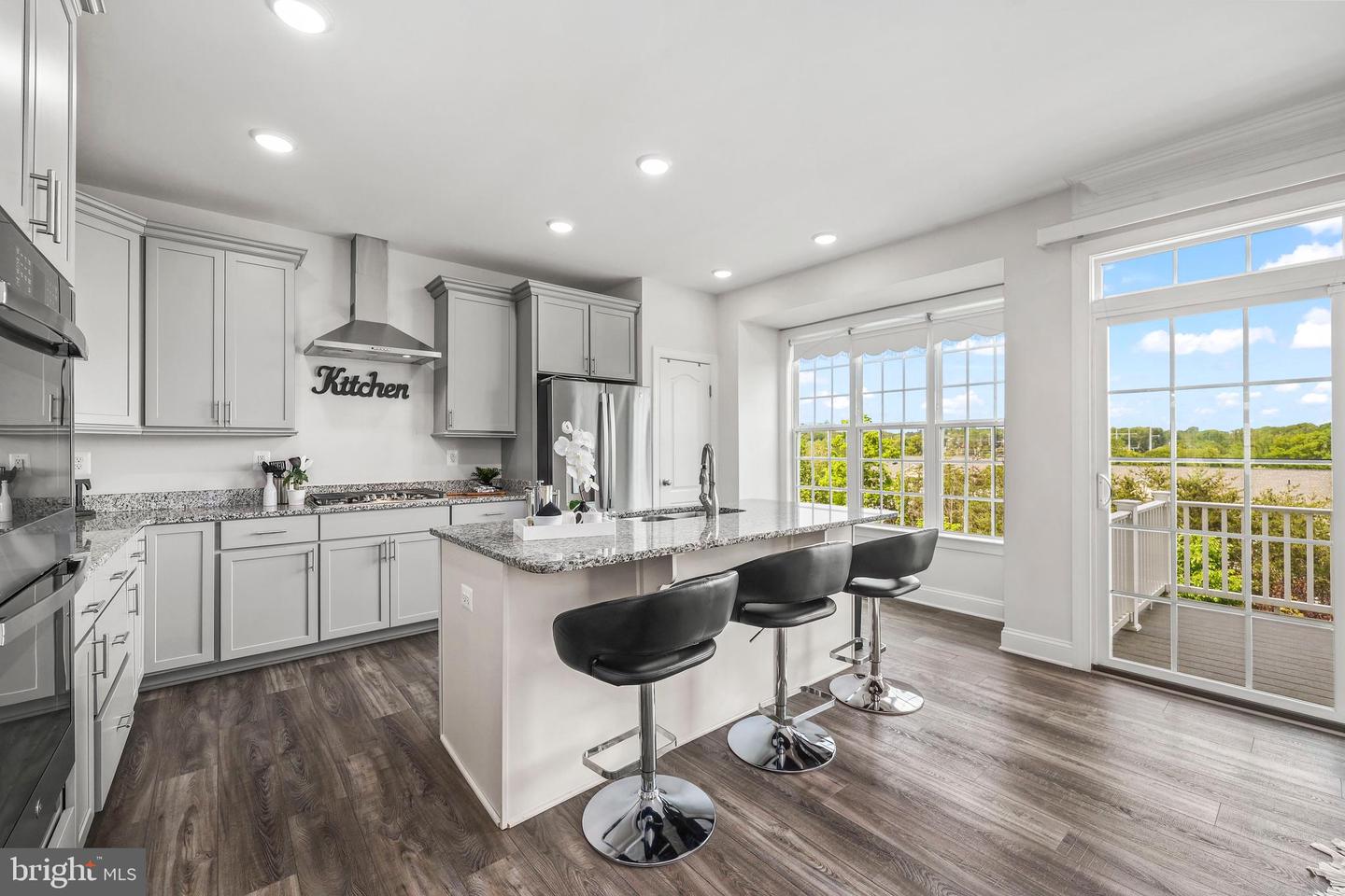 15304 BALLERINA LOOP, WOODBRIDGE, Virginia 22193, 4 Bedrooms Bedrooms, ,3 BathroomsBathrooms,Residential,For sale,15304 BALLERINA LOOP,VAPW2093758 MLS # VAPW2093758