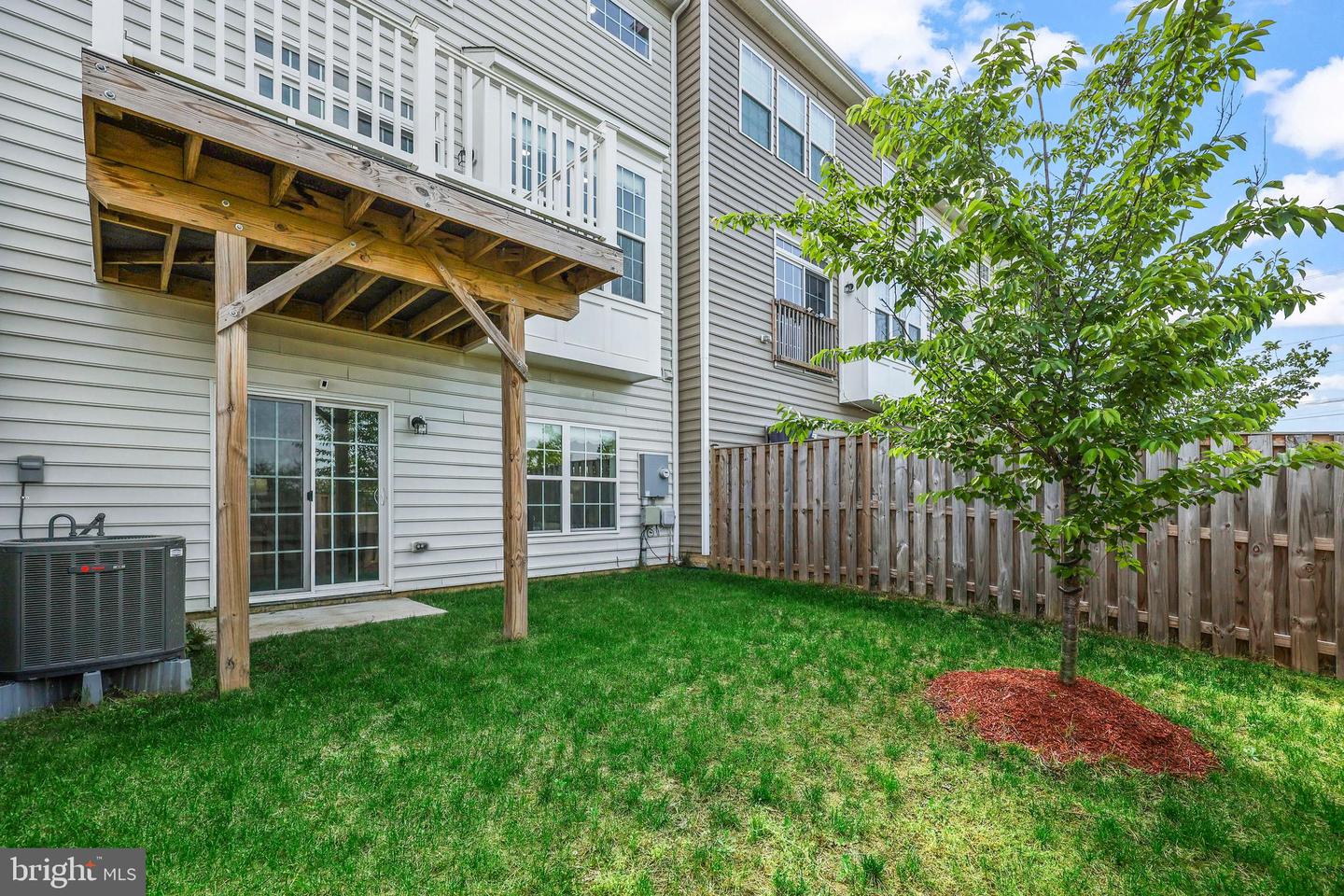 15304 BALLERINA LOOP, WOODBRIDGE, Virginia 22193, 4 Bedrooms Bedrooms, ,3 BathroomsBathrooms,Residential,For sale,15304 BALLERINA LOOP,VAPW2093758 MLS # VAPW2093758