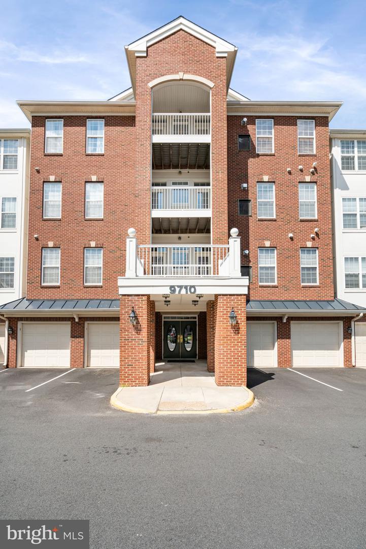 9710 HANDERSON PL #UNIT 207, MANASSAS PARK, Virginia 20111, 2 Bedrooms Bedrooms, ,2 BathroomsBathrooms,Residential,For sale,9710 HANDERSON PL #UNIT 207,VAMP2003006 MLS # VAMP2003006