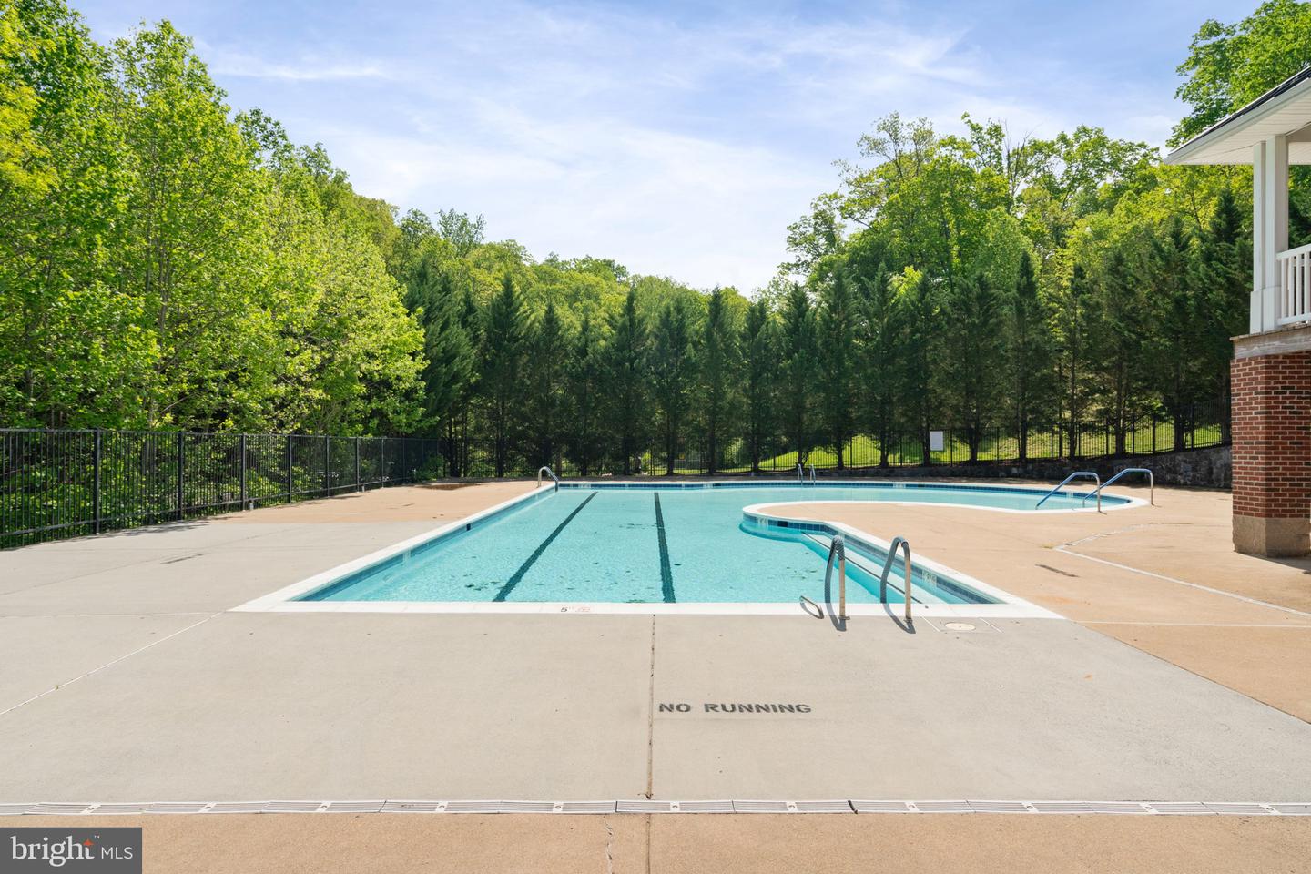 9710 HANDERSON PL #UNIT 207, MANASSAS PARK, Virginia 20111, 2 Bedrooms Bedrooms, ,2 BathroomsBathrooms,Residential,For sale,9710 HANDERSON PL #UNIT 207,VAMP2003006 MLS # VAMP2003006