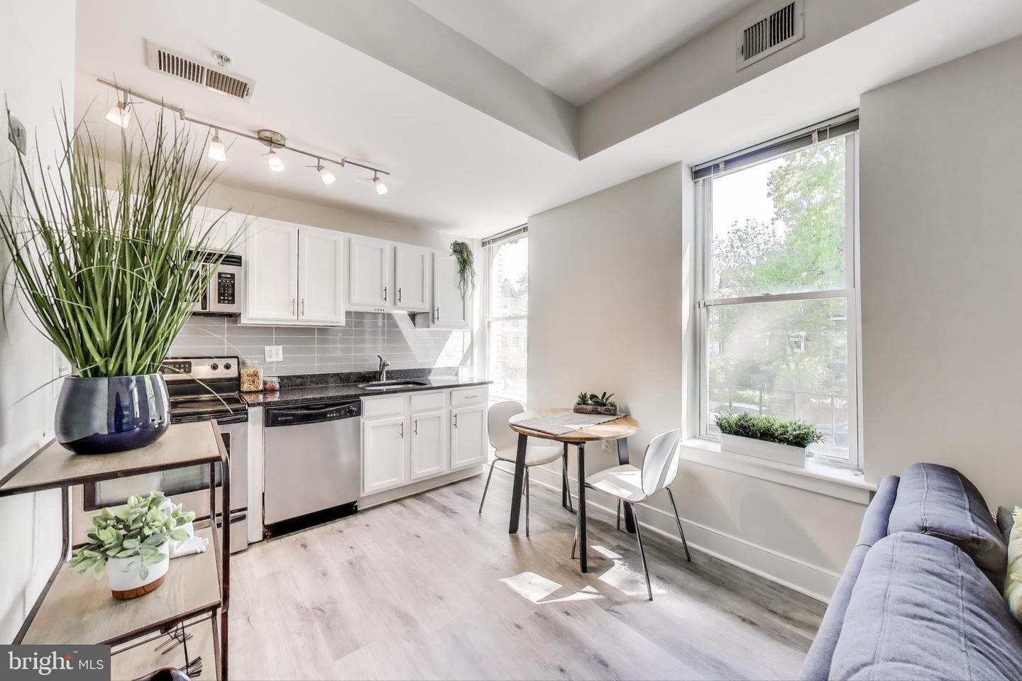 1106 COLUMBIA RD NW #103, WASHINGTON, District Of Columbia 20009, 2 Bedrooms Bedrooms, 5 Rooms Rooms,1 BathroomBathrooms,Residential,For sale,1106 COLUMBIA RD NW #103,DCDC2198676 MLS # DCDC2198676