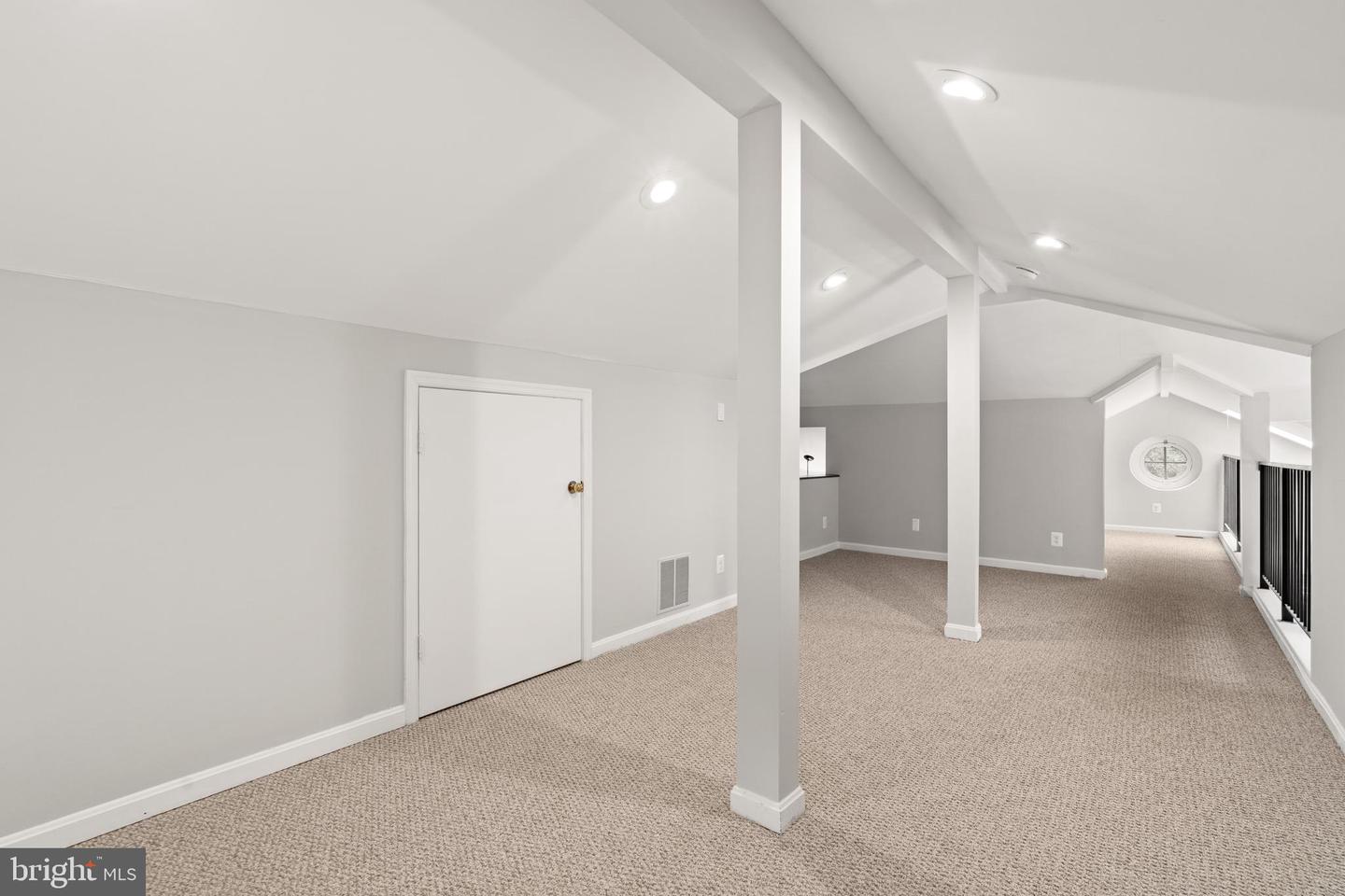 3770 39TH ST NW #E137, WASHINGTON, District Of Columbia 20016, 3 Bedrooms Bedrooms, ,1 BathroomBathrooms,Residential,For sale,3770 39TH ST NW #E137,DCDC2198688 MLS # DCDC2198688