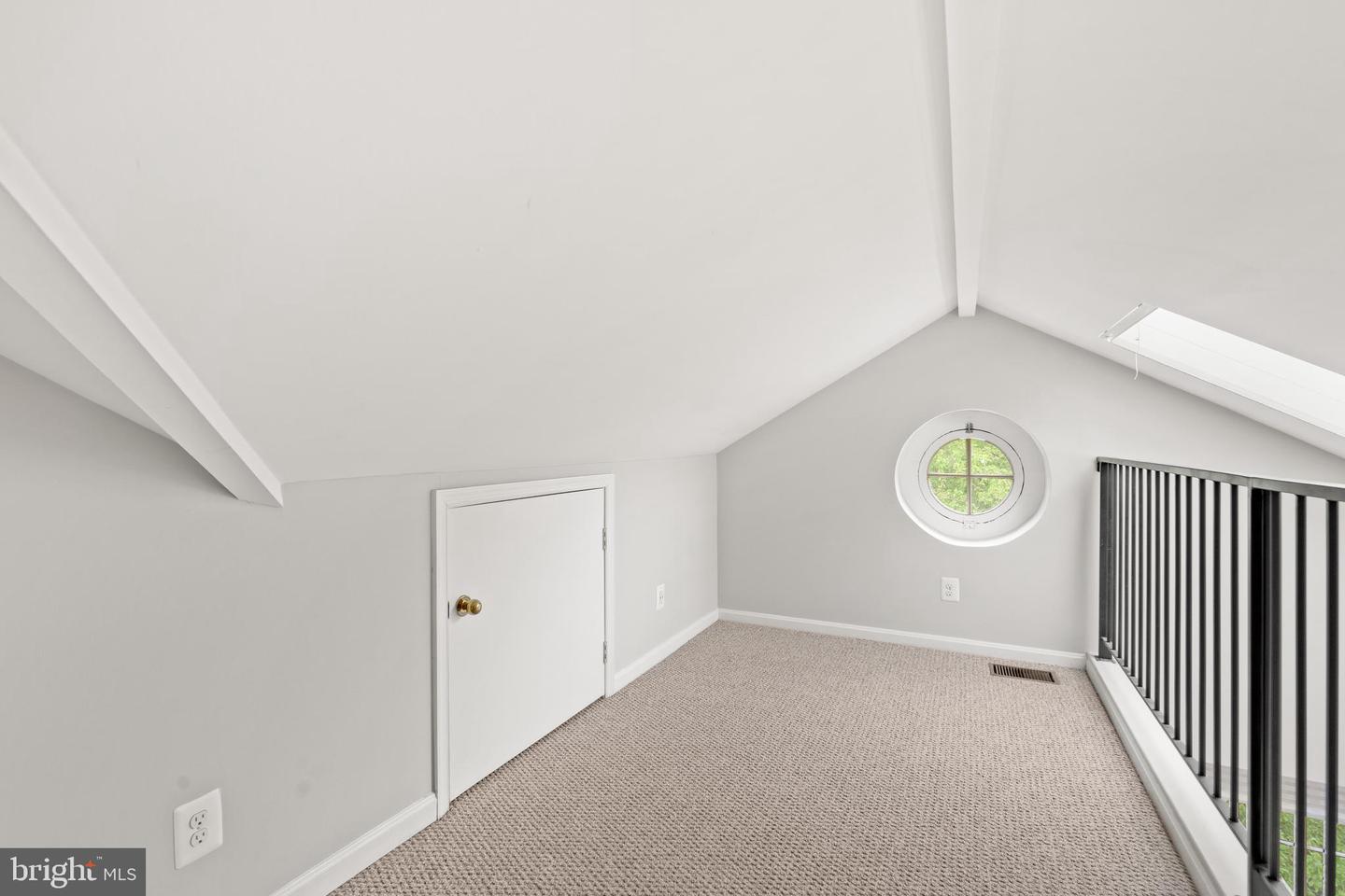 3770 39TH ST NW #E137, WASHINGTON, District Of Columbia 20016, 3 Bedrooms Bedrooms, ,1 BathroomBathrooms,Residential,For sale,3770 39TH ST NW #E137,DCDC2198688 MLS # DCDC2198688