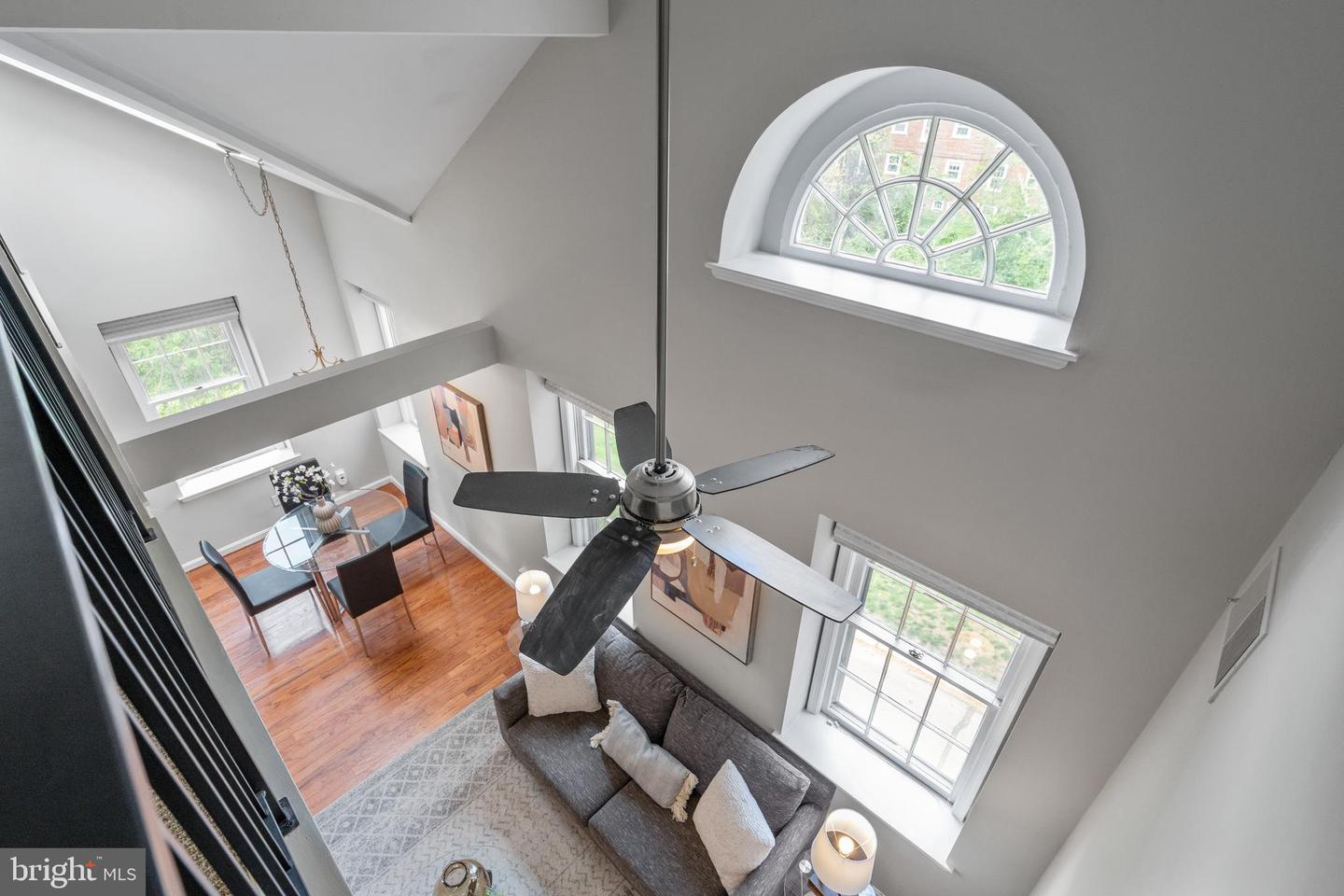 3770 39TH ST NW #E137, WASHINGTON, District Of Columbia 20016, 3 Bedrooms Bedrooms, ,1 BathroomBathrooms,Residential,For sale,3770 39TH ST NW #E137,DCDC2198688 MLS # DCDC2198688