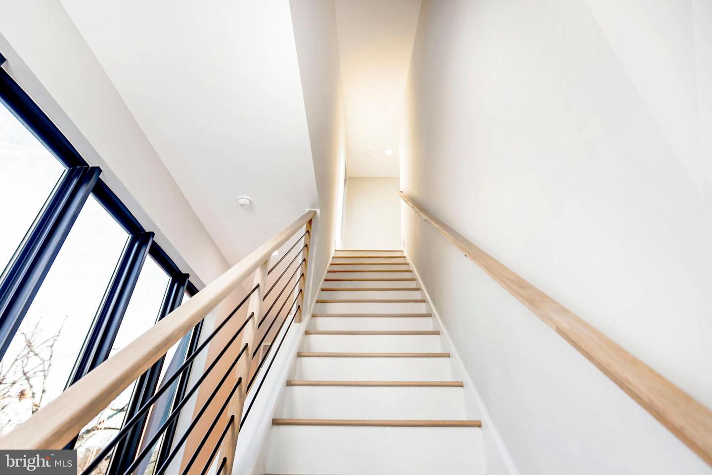 3500 7TH ST N, ARLINGTON, Virginia 22201, 6 Bedrooms Bedrooms, ,5 BathroomsBathrooms,Residential,For sale,3500 7TH ST N,VAAR2056932 MLS # VAAR2056932