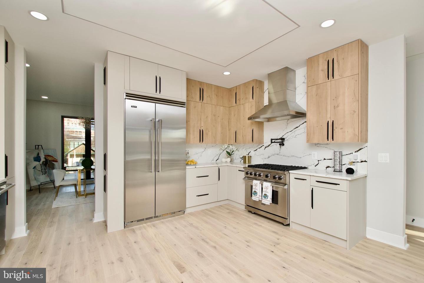 3500 7TH ST N, ARLINGTON, Virginia 22201, 6 Bedrooms Bedrooms, ,5 BathroomsBathrooms,Residential,For sale,3500 7TH ST N,VAAR2056932 MLS # VAAR2056932