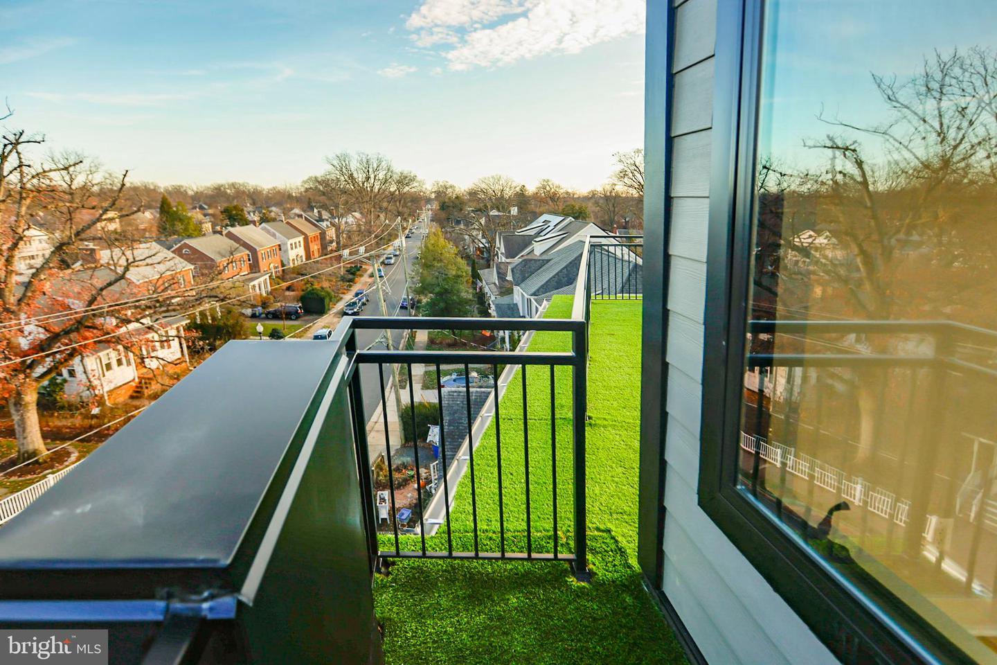 3500 7TH ST N, ARLINGTON, Virginia 22201, 6 Bedrooms Bedrooms, ,5 BathroomsBathrooms,Residential,For sale,3500 7TH ST N,VAAR2056932 MLS # VAAR2056932