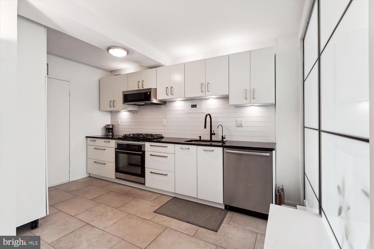 4201 CATHEDRAL AVE NW #610W, WASHINGTON, District Of Columbia 20016, 1 Bedroom Bedrooms, ,1 BathroomBathrooms,Residential,For sale,4201 CATHEDRAL AVE NW #610W,DCDC2198706 MLS # DCDC2198706