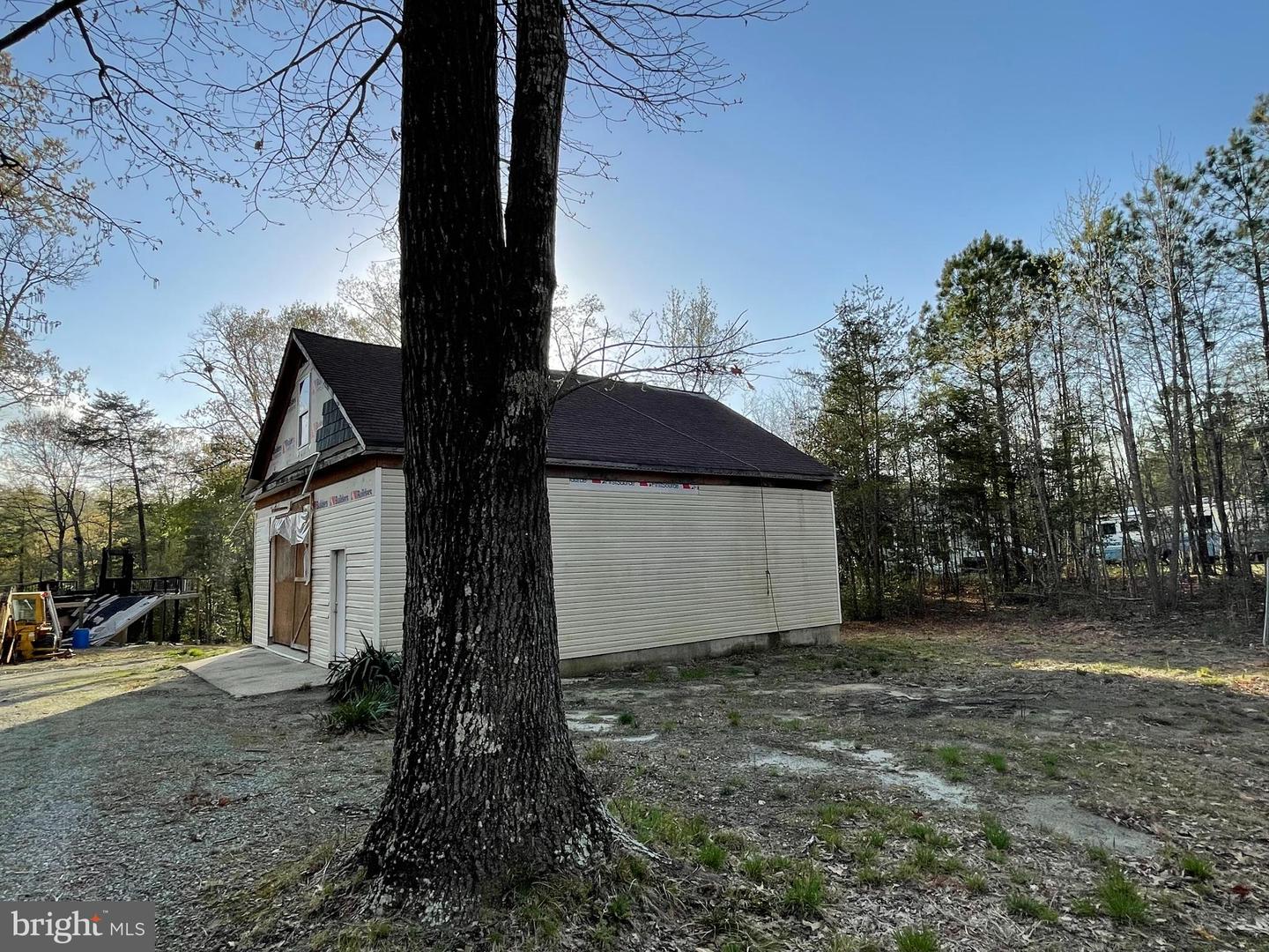 237 FLATS LANE, LANCASTER, Virginia 22503, ,Residential,For sale,237 FLATS LANE,VALV2000790 MLS # VALV2000790