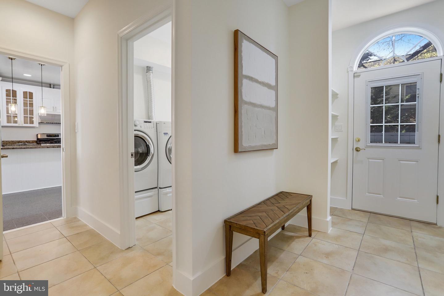 1615 S OAKLAND ST, ARLINGTON, Virginia 22204, 7 Bedrooms Bedrooms, ,5 BathroomsBathrooms,Residential,For sale,1615 S OAKLAND ST,VAAR2056936 MLS # VAAR2056936