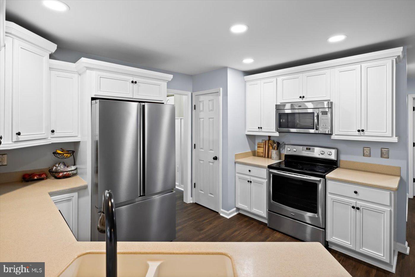 7400 HARVEST LN, FREDERICKSBURG, Virginia 22407, 5 Bedrooms Bedrooms, ,3 BathroomsBathrooms,Residential,For sale,7400 HARVEST LN,VASP2032766 MLS # VASP2032766