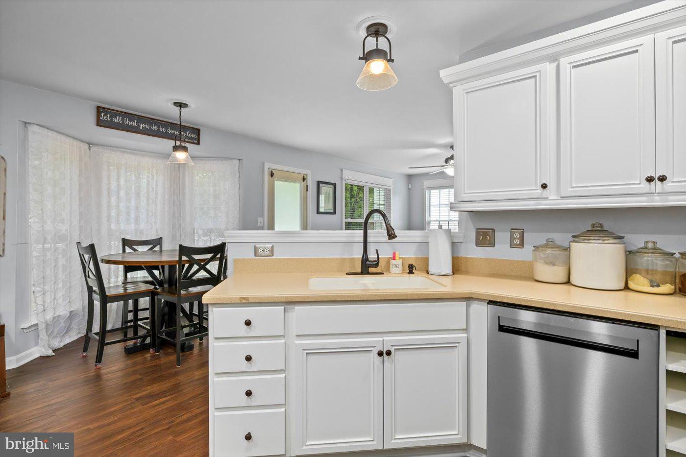 7400 HARVEST LN, FREDERICKSBURG, Virginia 22407, 5 Bedrooms Bedrooms, ,3 BathroomsBathrooms,Residential,For sale,7400 HARVEST LN,VASP2032766 MLS # VASP2032766