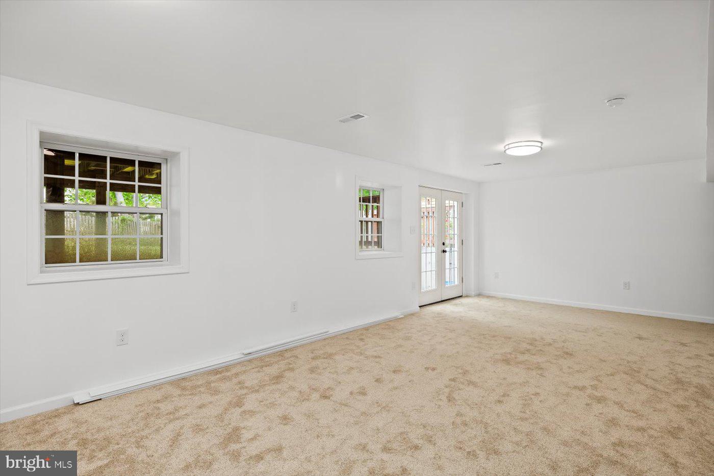 7400 HARVEST LN, FREDERICKSBURG, Virginia 22407, 5 Bedrooms Bedrooms, ,3 BathroomsBathrooms,Residential,For sale,7400 HARVEST LN,VASP2032766 MLS # VASP2032766