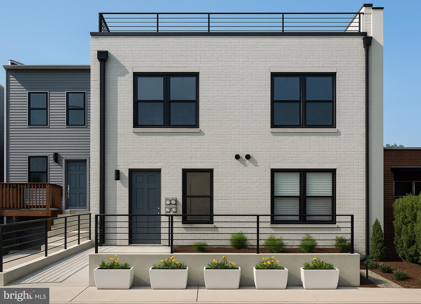 1806 D ST NE #4, WASHINGTON, District Of Columbia 20002, 2 Bedrooms Bedrooms, ,1 BathroomBathrooms,Residential,For sale,1806 D ST NE #4,DCDC2198740 MLS # DCDC2198740