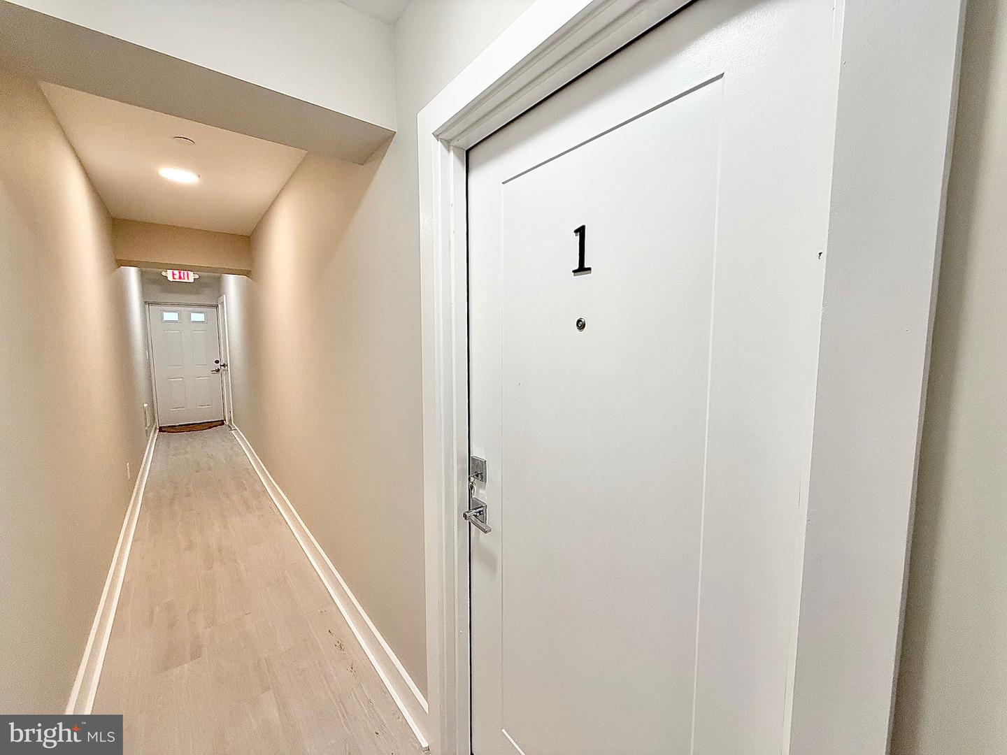 1806 D ST NE #1, WASHINGTON, District Of Columbia 20002, 2 Bedrooms Bedrooms, ,1 BathroomBathrooms,Residential,For sale,1806 D ST NE #1,DCDC2198752 MLS # DCDC2198752