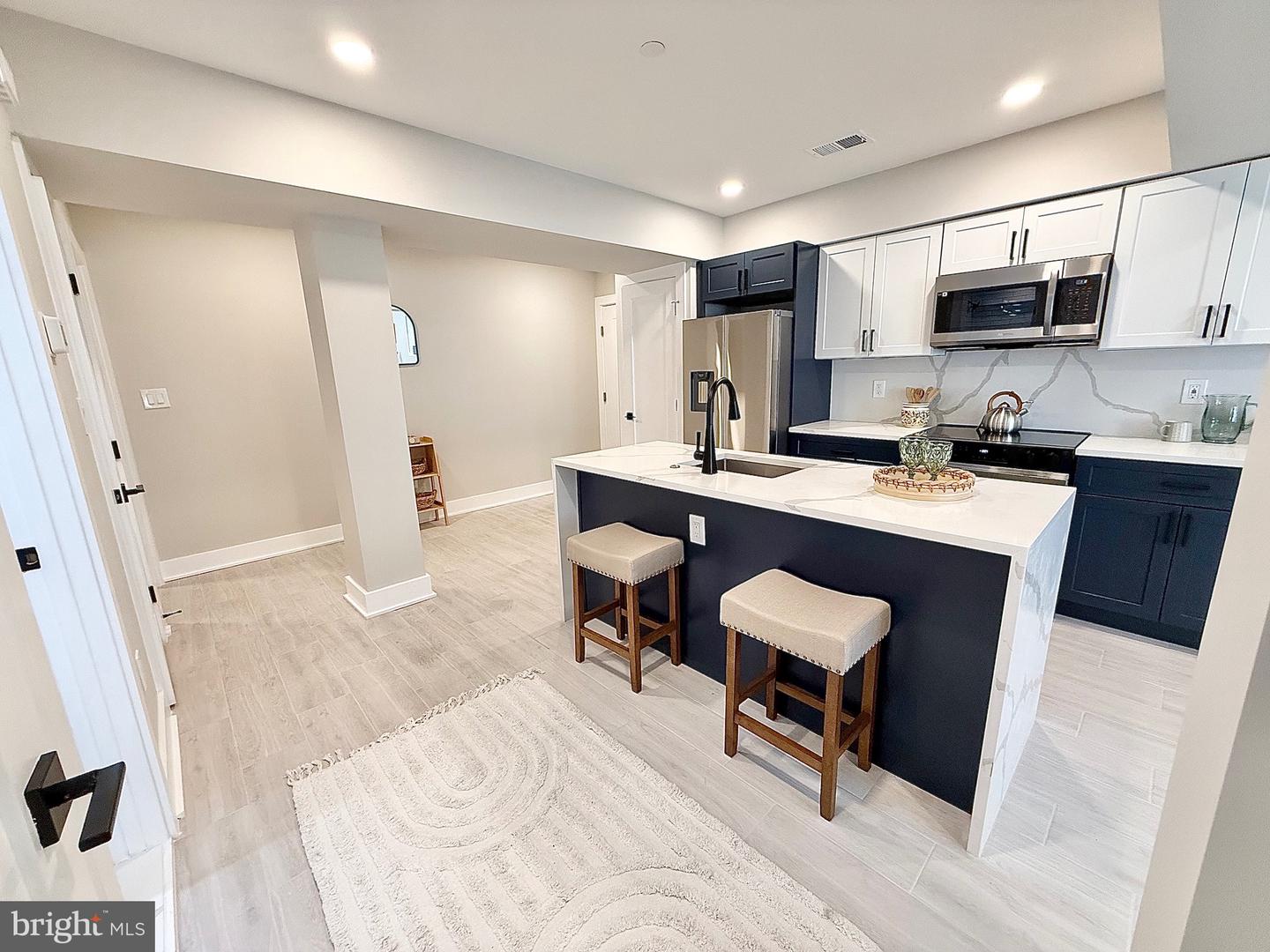 1806 D ST NE #1, WASHINGTON, District Of Columbia 20002, 2 Bedrooms Bedrooms, ,1 BathroomBathrooms,Residential,For sale,1806 D ST NE #1,DCDC2198752 MLS # DCDC2198752