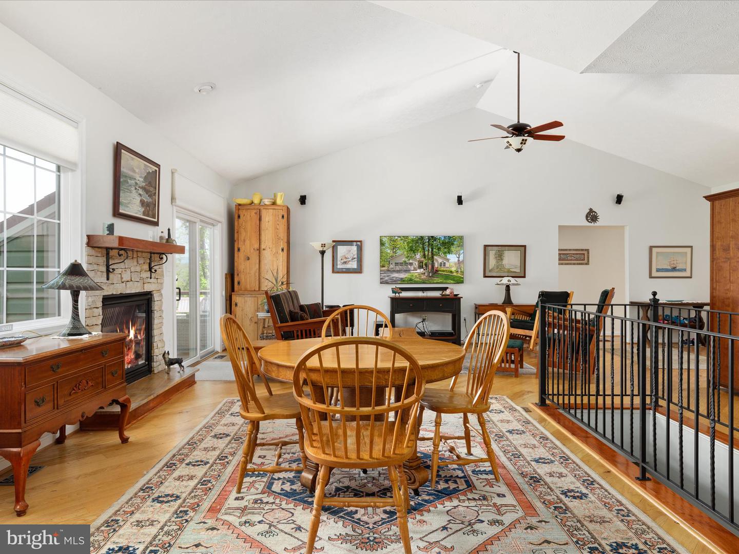 124 DOWNHILL CIR, CROSS JUNCTION, Virginia 22625, 3 Bedrooms Bedrooms, ,2 BathroomsBathrooms,Residential,For sale,124 DOWNHILL CIR,VAFV2033872 MLS # VAFV2033872
