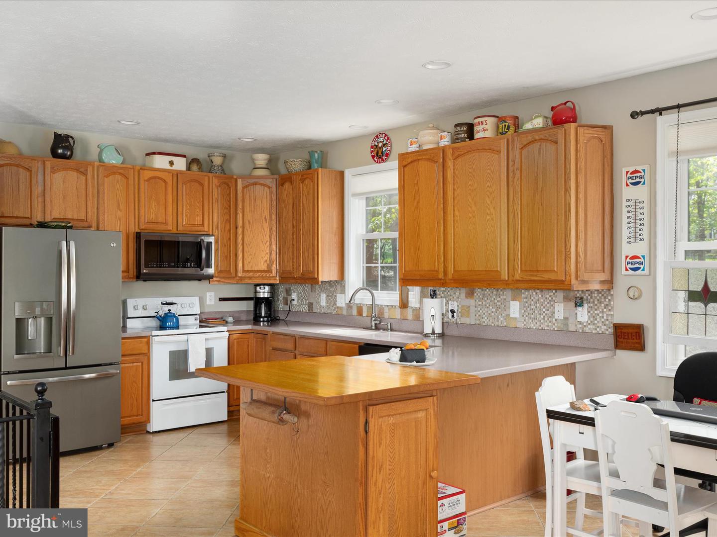 124 DOWNHILL CIR, CROSS JUNCTION, Virginia 22625, 3 Bedrooms Bedrooms, ,2 BathroomsBathrooms,Residential,For sale,124 DOWNHILL CIR,VAFV2033872 MLS # VAFV2033872