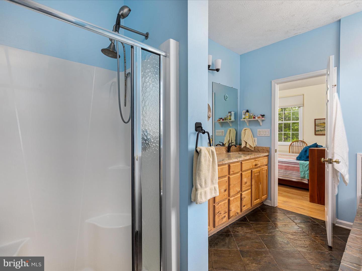 124 DOWNHILL CIR, CROSS JUNCTION, Virginia 22625, 3 Bedrooms Bedrooms, ,2 BathroomsBathrooms,Residential,For sale,124 DOWNHILL CIR,VAFV2033872 MLS # VAFV2033872