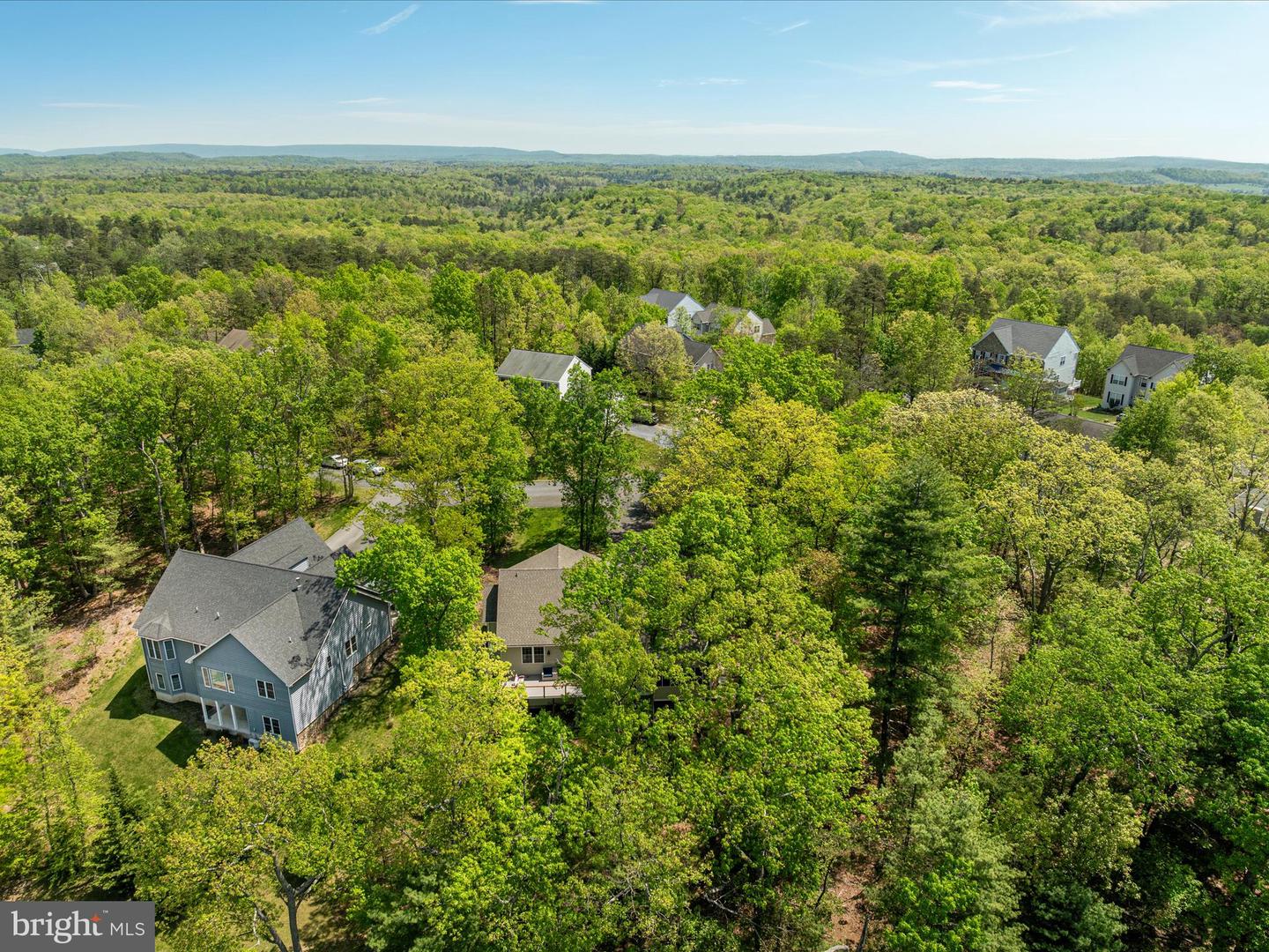 124 DOWNHILL CIR, CROSS JUNCTION, Virginia 22625, 3 Bedrooms Bedrooms, ,2 BathroomsBathrooms,Residential,For sale,124 DOWNHILL CIR,VAFV2033872 MLS # VAFV2033872
