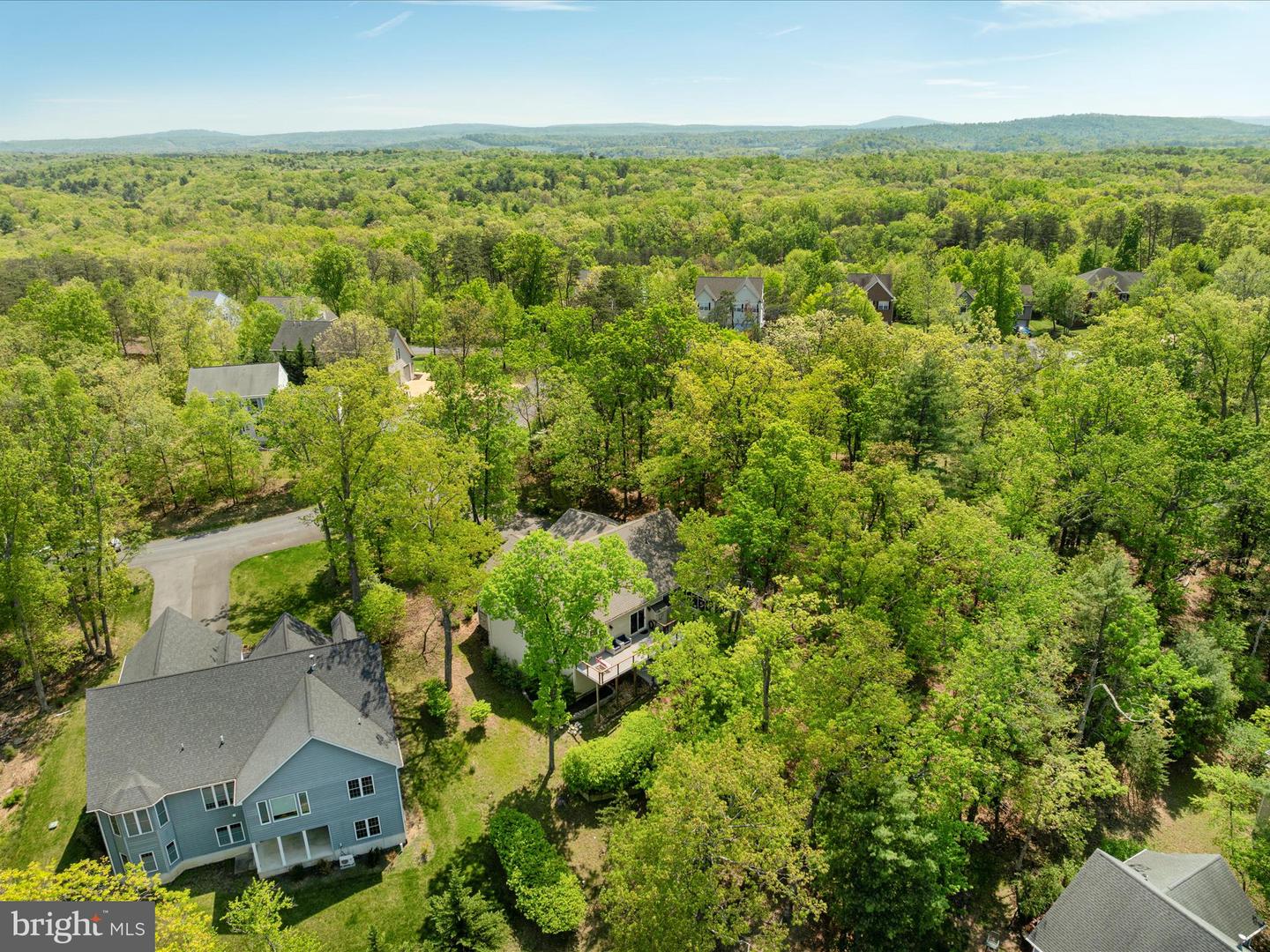 124 DOWNHILL CIR, CROSS JUNCTION, Virginia 22625, 3 Bedrooms Bedrooms, ,2 BathroomsBathrooms,Residential,For sale,124 DOWNHILL CIR,VAFV2033872 MLS # VAFV2033872