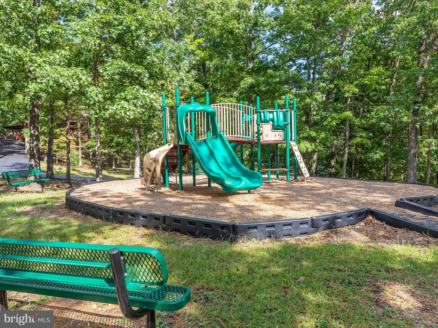 124 DOWNHILL CIR, CROSS JUNCTION, Virginia 22625, 3 Bedrooms Bedrooms, ,2 BathroomsBathrooms,Residential,For sale,124 DOWNHILL CIR,VAFV2033872 MLS # VAFV2033872