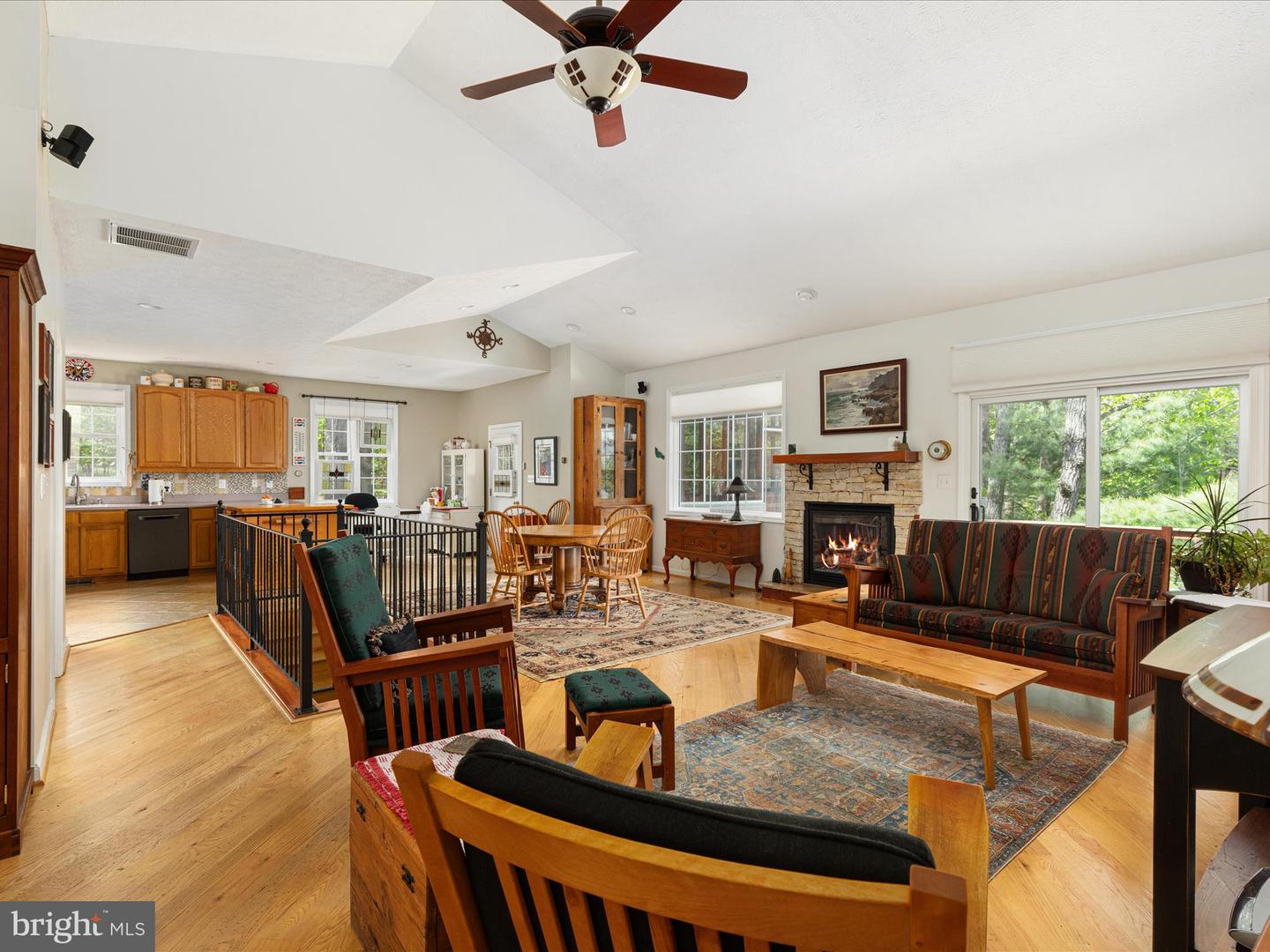 124 DOWNHILL CIR, CROSS JUNCTION, Virginia 22625, 3 Bedrooms Bedrooms, ,2 BathroomsBathrooms,Residential,For sale,124 DOWNHILL CIR,VAFV2033872 MLS # VAFV2033872