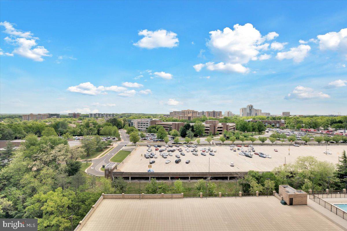 3709 S GEORGE MASON DR #1109E, FALLS CHURCH, Virginia 22041, 1 Bedroom Bedrooms, ,1 BathroomBathrooms,Residential,For sale,3709 S GEORGE MASON DR #1109E,VAFX2238346 MLS # VAFX2238346
