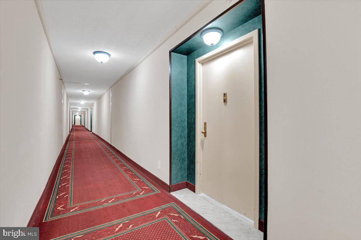 3709 S GEORGE MASON DR #1109E, FALLS CHURCH, Virginia 22041, 1 Bedroom Bedrooms, ,1 BathroomBathrooms,Residential,For sale,3709 S GEORGE MASON DR #1109E,VAFX2238346 MLS # VAFX2238346