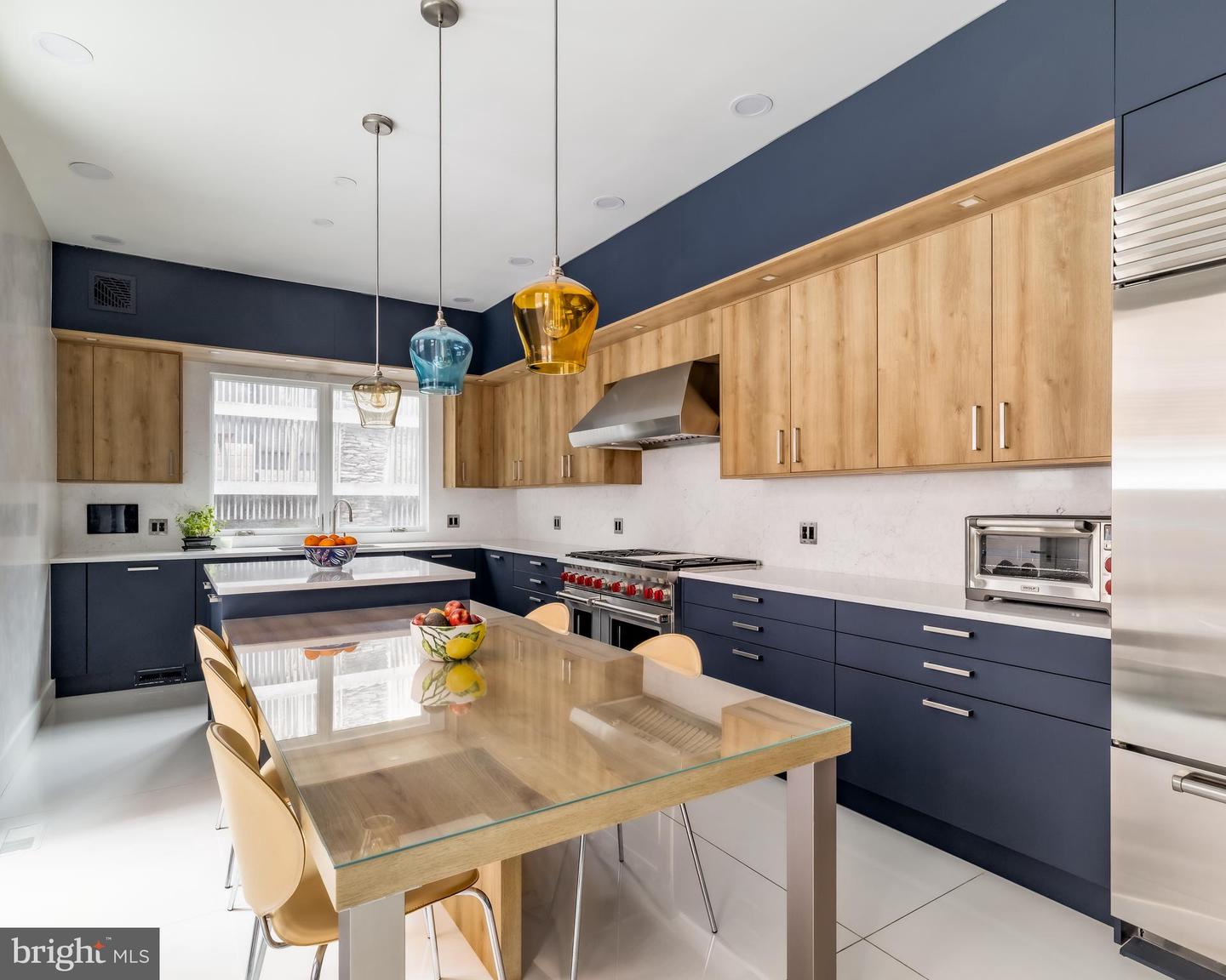 2137 R ST NW, WASHINGTON, District Of Columbia 20008, 5 Bedrooms Bedrooms, ,4 BathroomsBathrooms,Residential,For sale,2137 R ST NW,DCDC2198784 MLS # DCDC2198784