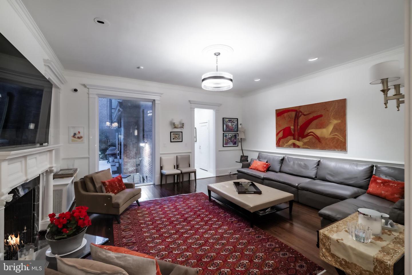 2137 R ST NW, WASHINGTON, District Of Columbia 20008, 5 Bedrooms Bedrooms, ,4 BathroomsBathrooms,Residential,For sale,2137 R ST NW,DCDC2198784 MLS # DCDC2198784