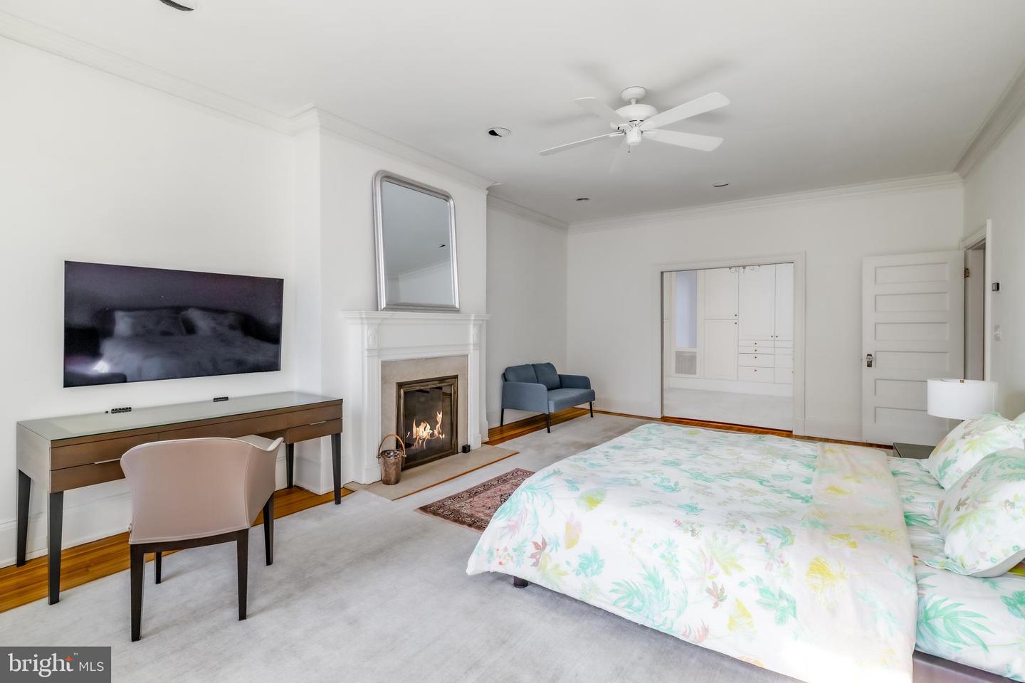 2137 R ST NW, WASHINGTON, District Of Columbia 20008, 5 Bedrooms Bedrooms, ,4 BathroomsBathrooms,Residential,For sale,2137 R ST NW,DCDC2198784 MLS # DCDC2198784
