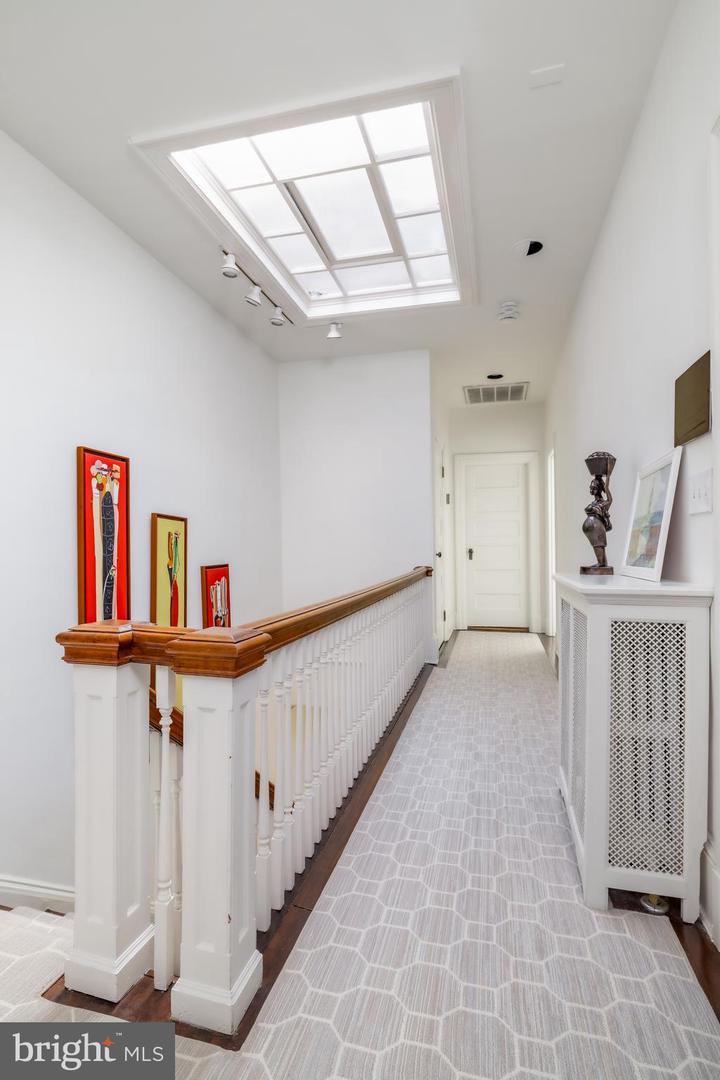 2137 R ST NW, WASHINGTON, District Of Columbia 20008, 5 Bedrooms Bedrooms, ,4 BathroomsBathrooms,Residential,For sale,2137 R ST NW,DCDC2198784 MLS # DCDC2198784