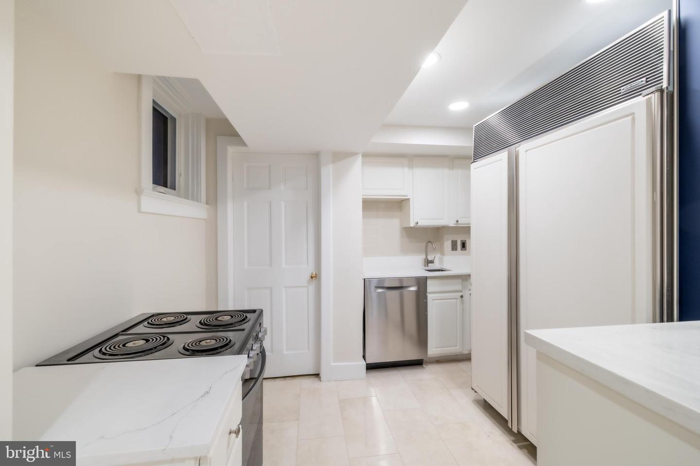 2137 R ST NW, WASHINGTON, District Of Columbia 20008, 5 Bedrooms Bedrooms, ,4 BathroomsBathrooms,Residential,For sale,2137 R ST NW,DCDC2198784 MLS # DCDC2198784