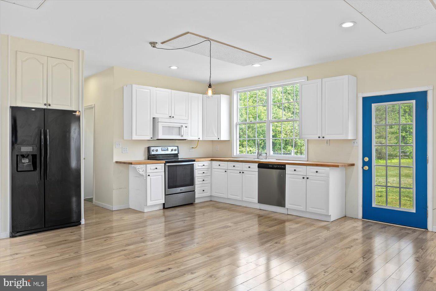 41 RICHARDS FERRY RD, FREDERICKSBURG, Virginia 22406, 3 Bedrooms Bedrooms, ,2 BathroomsBathrooms,Residential,For sale,41 RICHARDS FERRY RD,VAST2038506 MLS # VAST2038506