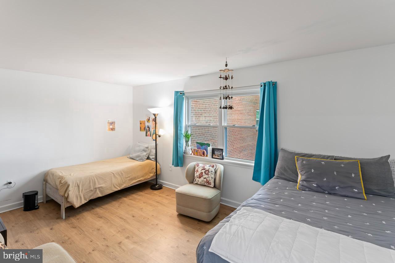 5913 MAYFLOWER CT #101, ALEXANDRIA, Virginia 22312, 2 Bedrooms Bedrooms, 4 Rooms Rooms,1 BathroomBathrooms,Residential,For sale,5913 MAYFLOWER CT #101,VAAX2044890 MLS # VAAX2044890