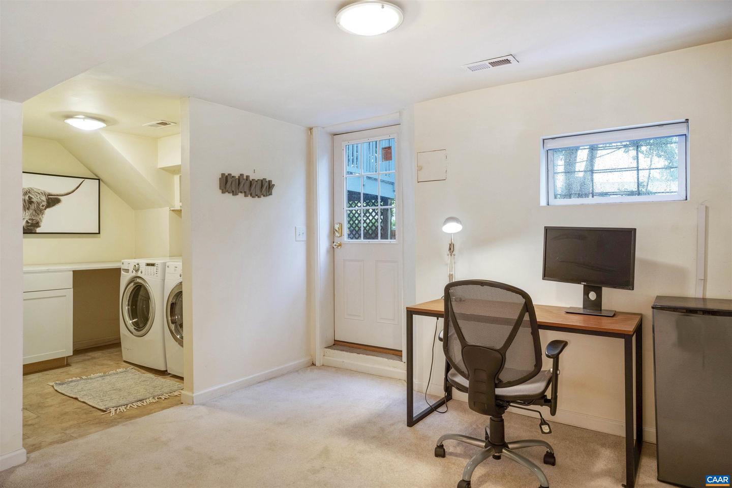 883 LOCUST AVE, CHARLOTTESVILLE, Virginia 22902, 3 Bedrooms Bedrooms, ,2 BathroomsBathrooms,Residential,For sale,883 LOCUST AVE,663999 MLS # 663999