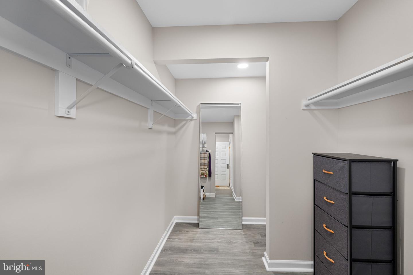 2928 FAIRMONT ST, FALLS CHURCH, Virginia 22042, 3 Bedrooms Bedrooms, ,3 BathroomsBathrooms,Residential,For sale,2928 FAIRMONT ST,VAFX2238250 MLS # VAFX2238250