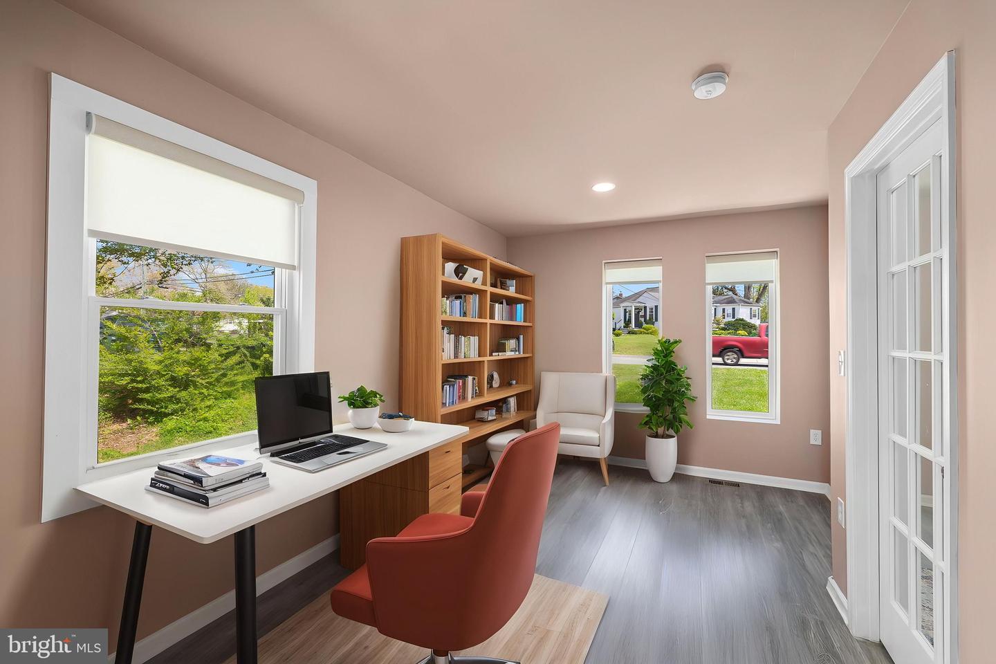 2928 FAIRMONT ST, FALLS CHURCH, Virginia 22042, 3 Bedrooms Bedrooms, ,3 BathroomsBathrooms,Residential,For sale,2928 FAIRMONT ST,VAFX2238250 MLS # VAFX2238250