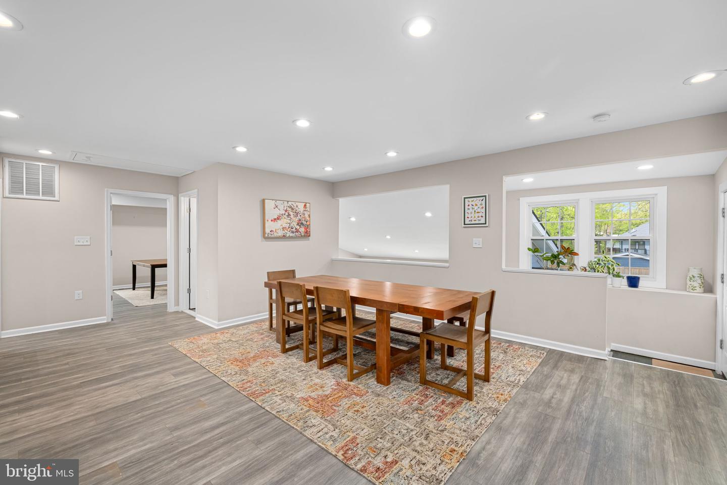 2928 FAIRMONT ST, FALLS CHURCH, Virginia 22042, 3 Bedrooms Bedrooms, ,3 BathroomsBathrooms,Residential,For sale,2928 FAIRMONT ST,VAFX2238250 MLS # VAFX2238250
