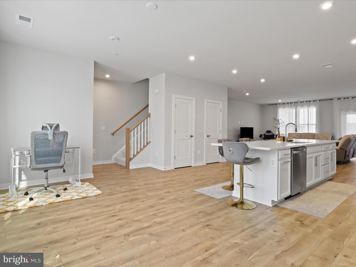 208B PARK CENTRAL TER, MANASSAS, Virginia 20111, 3 Bedrooms Bedrooms, ,2 BathroomsBathrooms,Residential,For sale,208B PARK CENTRAL TER,VAPW2093808 MLS # VAPW2093808