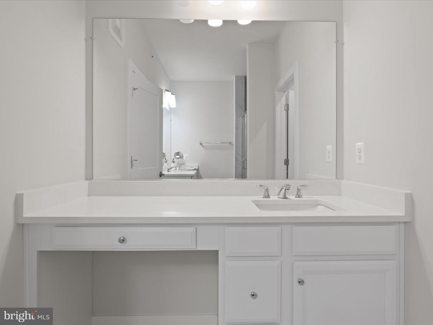 208B PARK CENTRAL TER, MANASSAS, Virginia 20111, 3 Bedrooms Bedrooms, ,2 BathroomsBathrooms,Residential,For sale,208B PARK CENTRAL TER,VAPW2093808 MLS # VAPW2093808