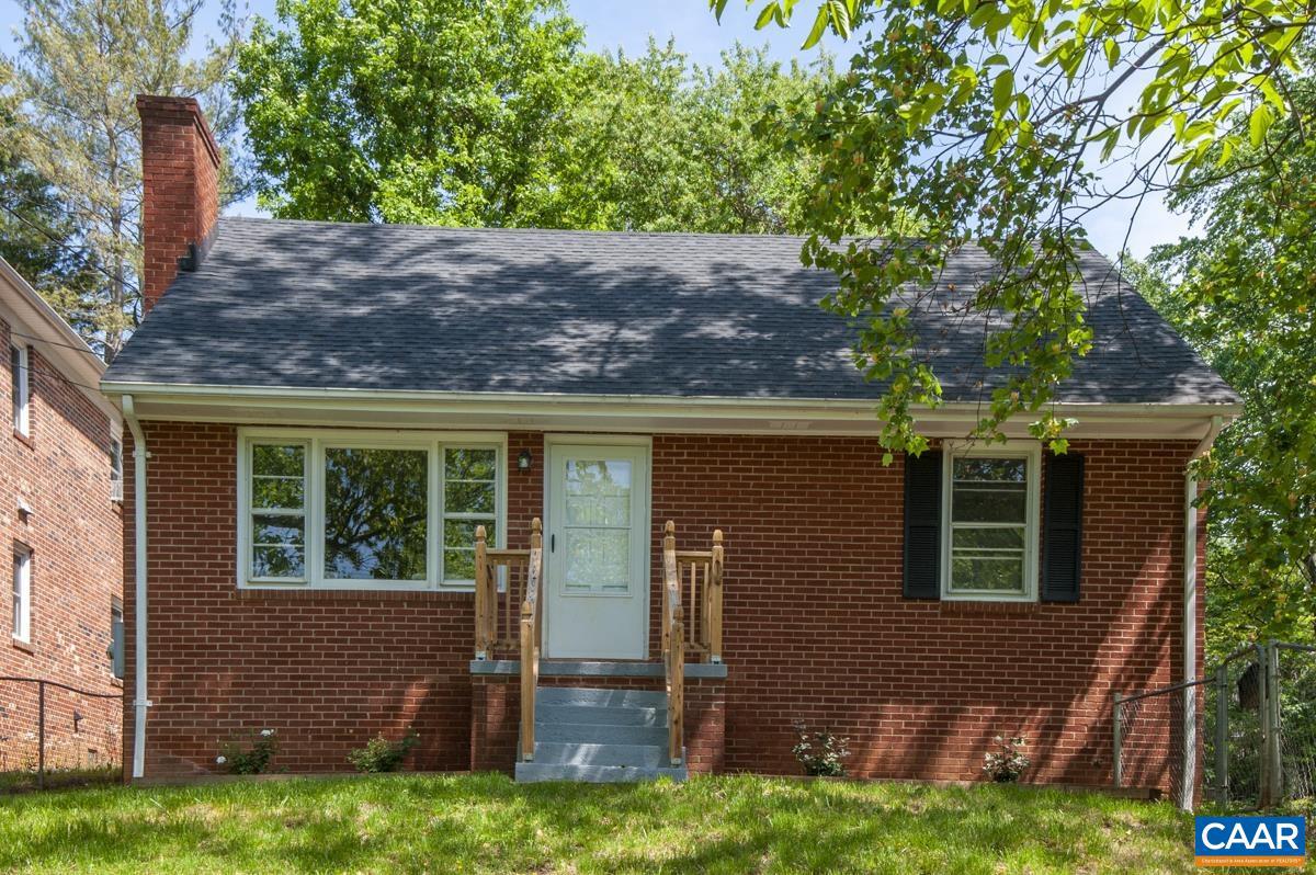 238 OLD LYNCHBURG RD, CHARLOTTESVILLE, Virginia 22903, 4 Bedrooms Bedrooms, ,2 BathroomsBathrooms,Residential,For sale,238 OLD LYNCHBURG RD,664000 MLS # 664000