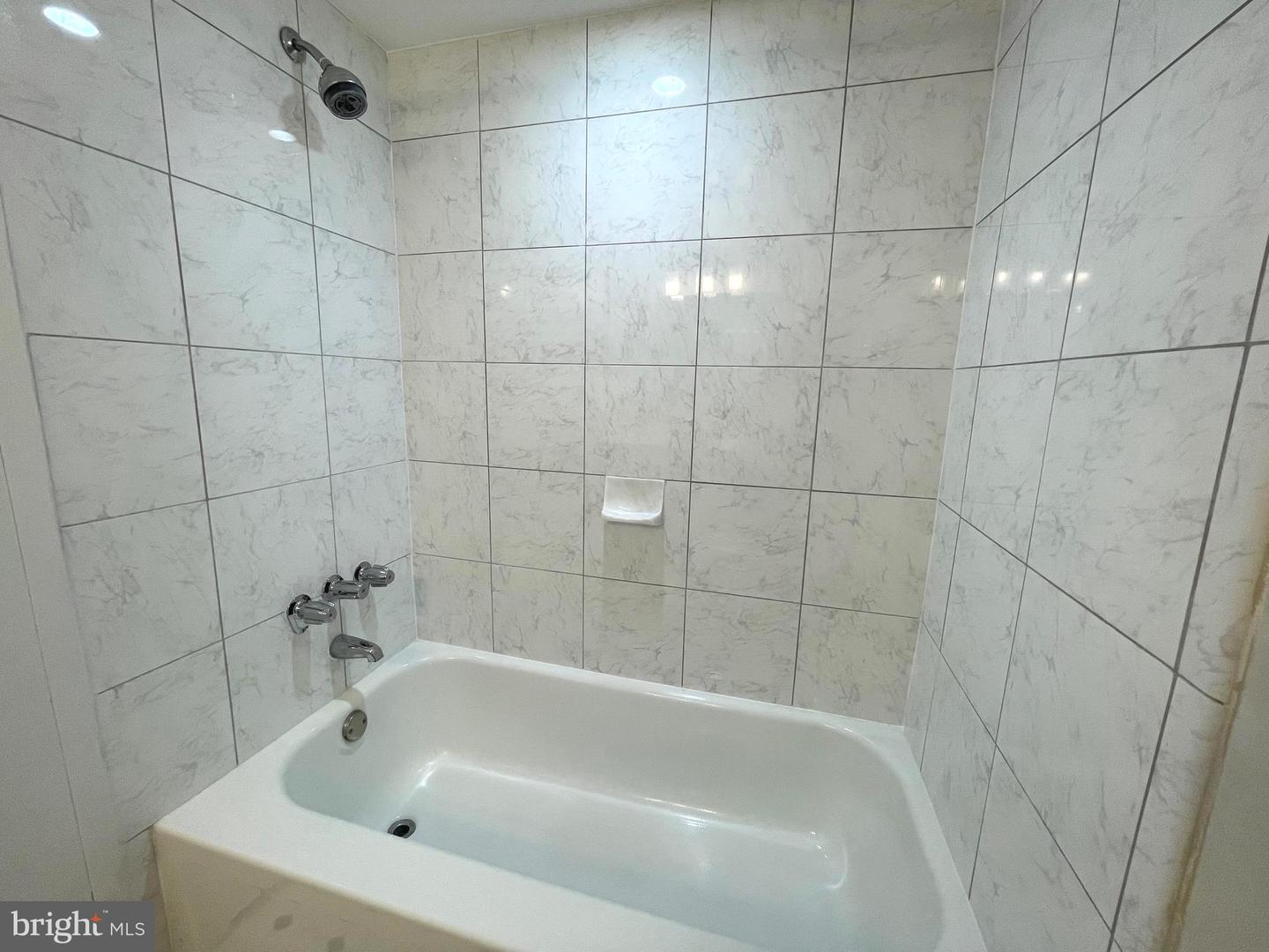 200 N PICKETT ST #1412, ALEXANDRIA, Virginia 22304, 2 Bedrooms Bedrooms, ,2 BathroomsBathrooms,Residential,For sale,200 N PICKETT ST #1412,VAAX2044892 MLS # VAAX2044892