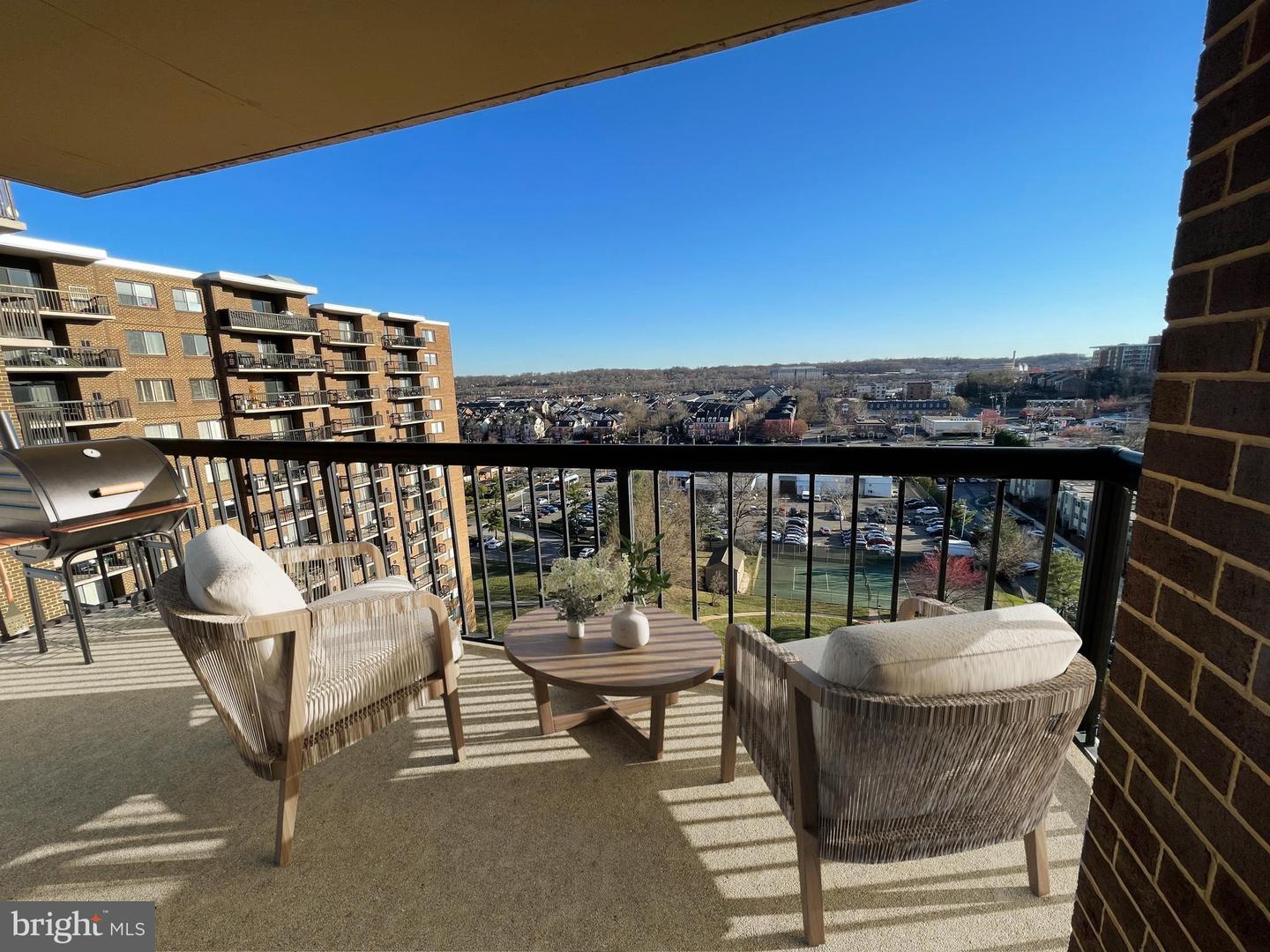 200 N PICKETT ST #1412, ALEXANDRIA, Virginia 22304, 2 Bedrooms Bedrooms, ,2 BathroomsBathrooms,Residential,For sale,200 N PICKETT ST #1412,VAAX2044892 MLS # VAAX2044892