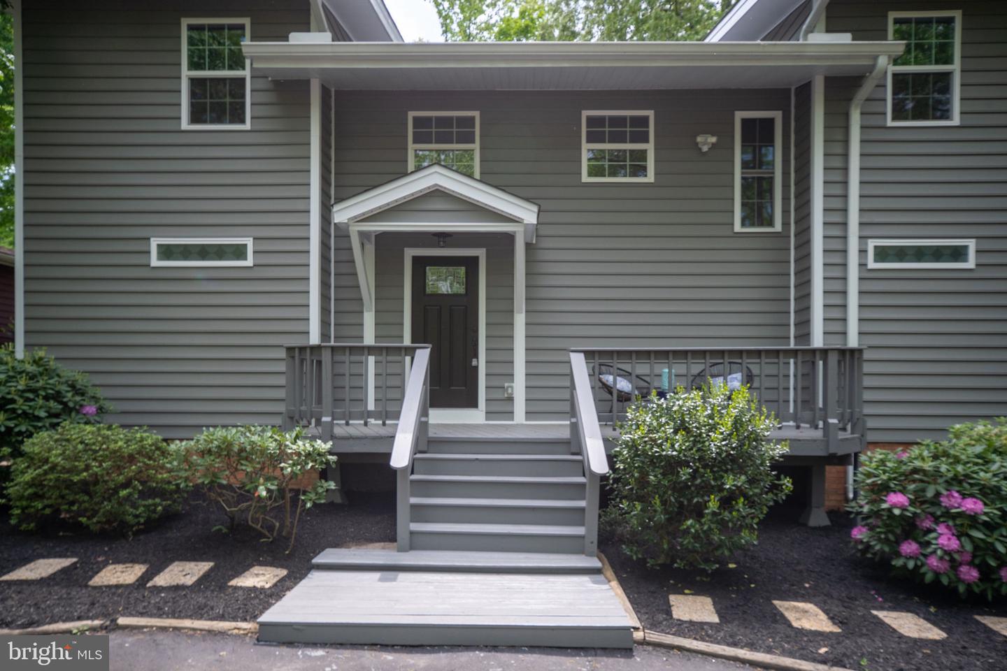 121 BIRCHSIDE CIR, LOCUST GROVE, Virginia 22508, 5 Bedrooms Bedrooms, 6 Rooms Rooms,3 BathroomsBathrooms,Residential,For sale,121 BIRCHSIDE CIR,VAOR2009586 MLS # VAOR2009586