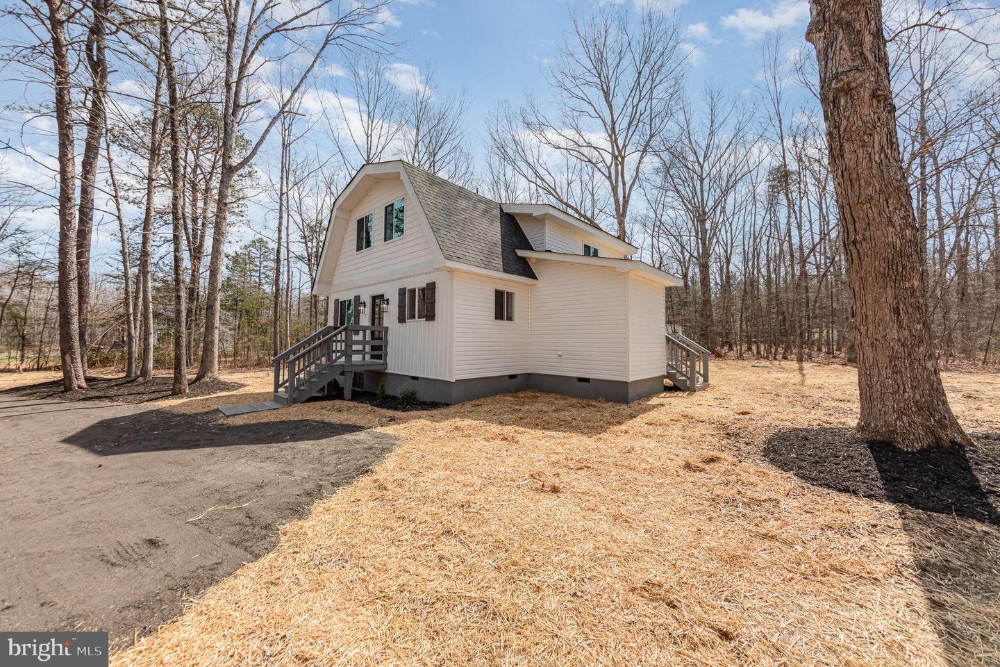 12430 POST OAK RD, SPOTSYLVANIA, Virginia 22551, 4 Bedrooms Bedrooms, ,2 BathroomsBathrooms,Residential,For sale,12430 POST OAK RD,VASP2032780 MLS # VASP2032780