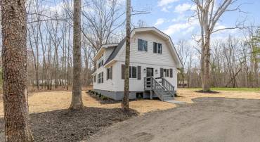 12430 POST OAK RD, SPOTSYLVANIA, Virginia 22551, 4 Bedrooms Bedrooms, ,2 BathroomsBathrooms,Residential,For sale,12430 POST OAK RD,VASP2032780 MLS # VASP2032780