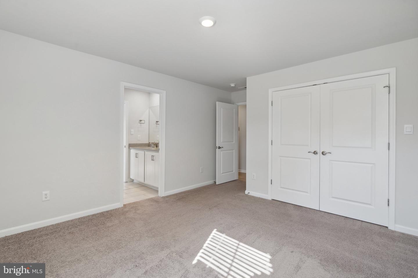5300 BEACON RDG, WILLIAMSBURG, Virginia 23188, 6 Bedrooms Bedrooms, ,4 BathroomsBathrooms,Residential,For sale,5300 BEACON RDG,VAJC2000436 MLS # VAJC2000436