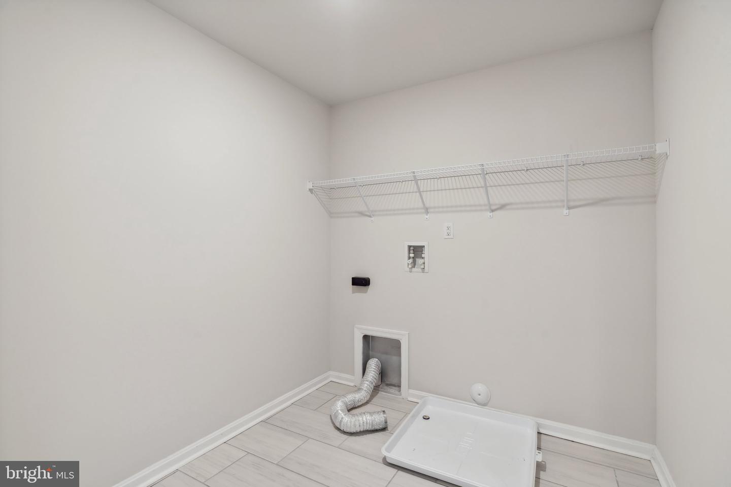 5300 BEACON RDG, WILLIAMSBURG, Virginia 23188, 6 Bedrooms Bedrooms, ,4 BathroomsBathrooms,Residential,For sale,5300 BEACON RDG,VAJC2000436 MLS # VAJC2000436